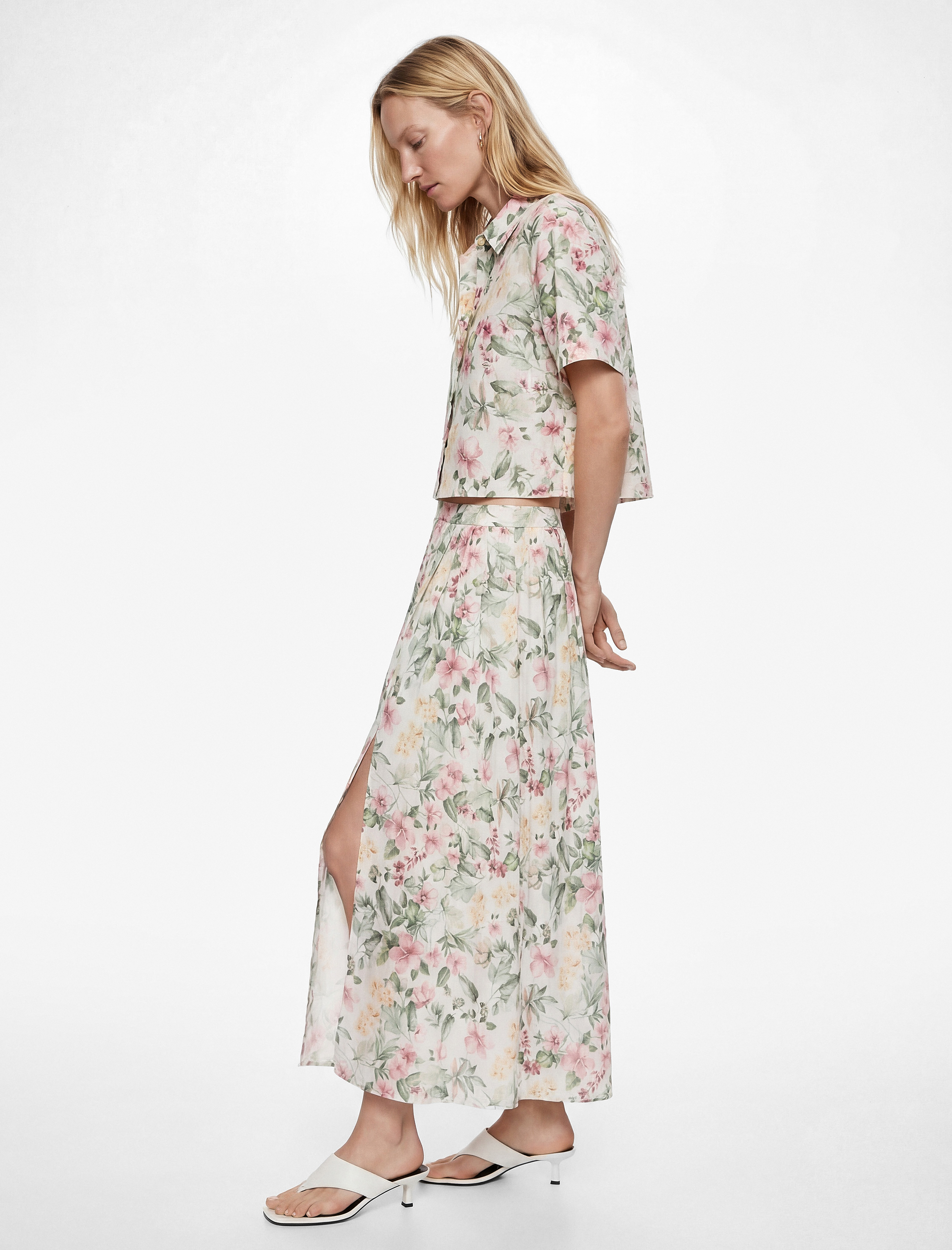 Regular Fit Kısa Kollu Çiçekli Crop Gömlek - Görsel 3