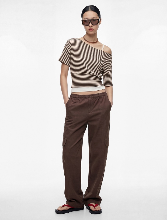  Viskon Karışımlı Omzu Açık Kısa Kollu Çizgili Tişört