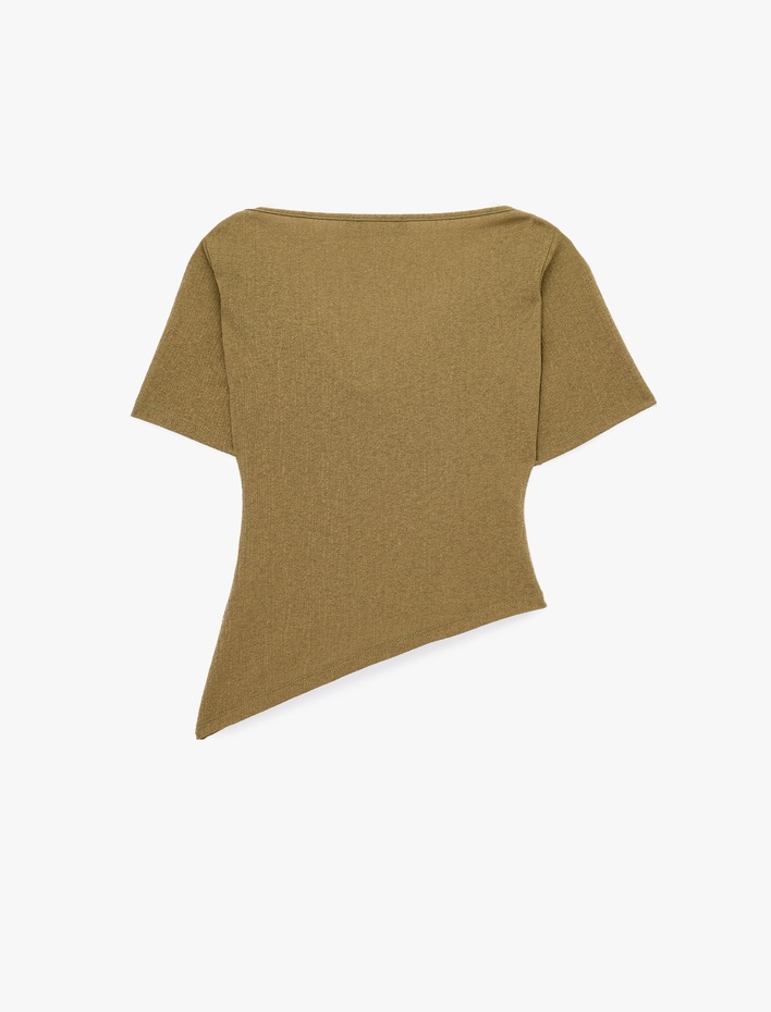  Krep Kumaş Slim Fit Kısa Kollu Degaje Yaka Asimetrik Tişört