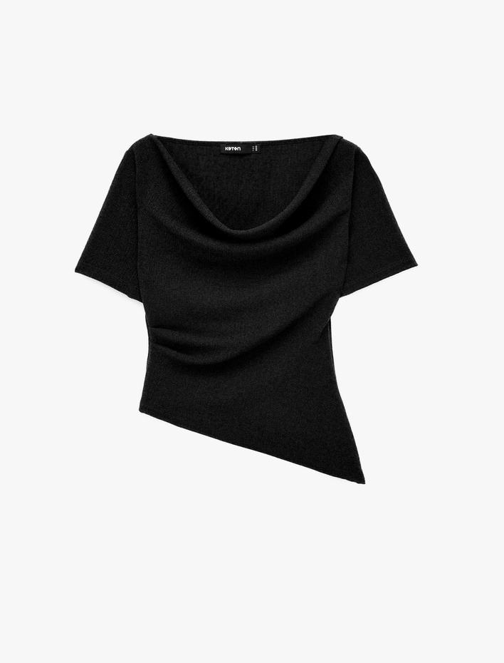  Krep Kumaş Slim Fit Kısa Kollu Degaje Yaka Asimetrik Tişört