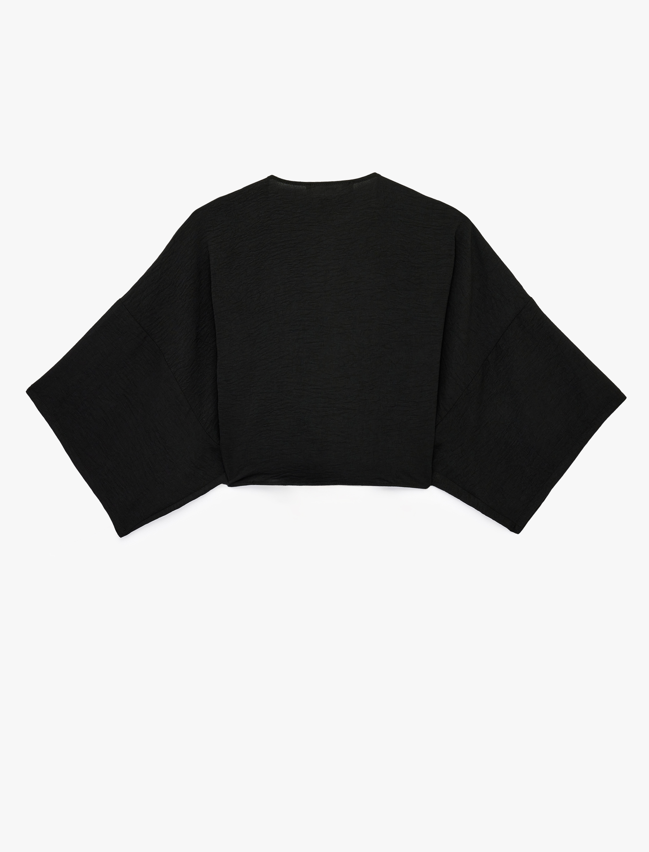   Kısa Kollu Kruvaze Yaka Bağlamalı Crop Oversize Kimono