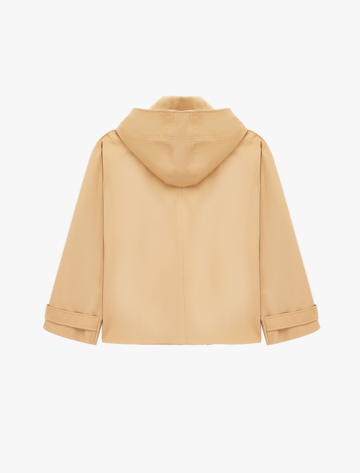  Düğmeli Cep Detaylı Uzun Kollu Kapüşonlu Gabardin Mevsimlik Ceket