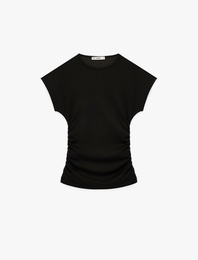 Slim Fit Kısa Kollu Bisiklet Yaka Büzgülü Tişört