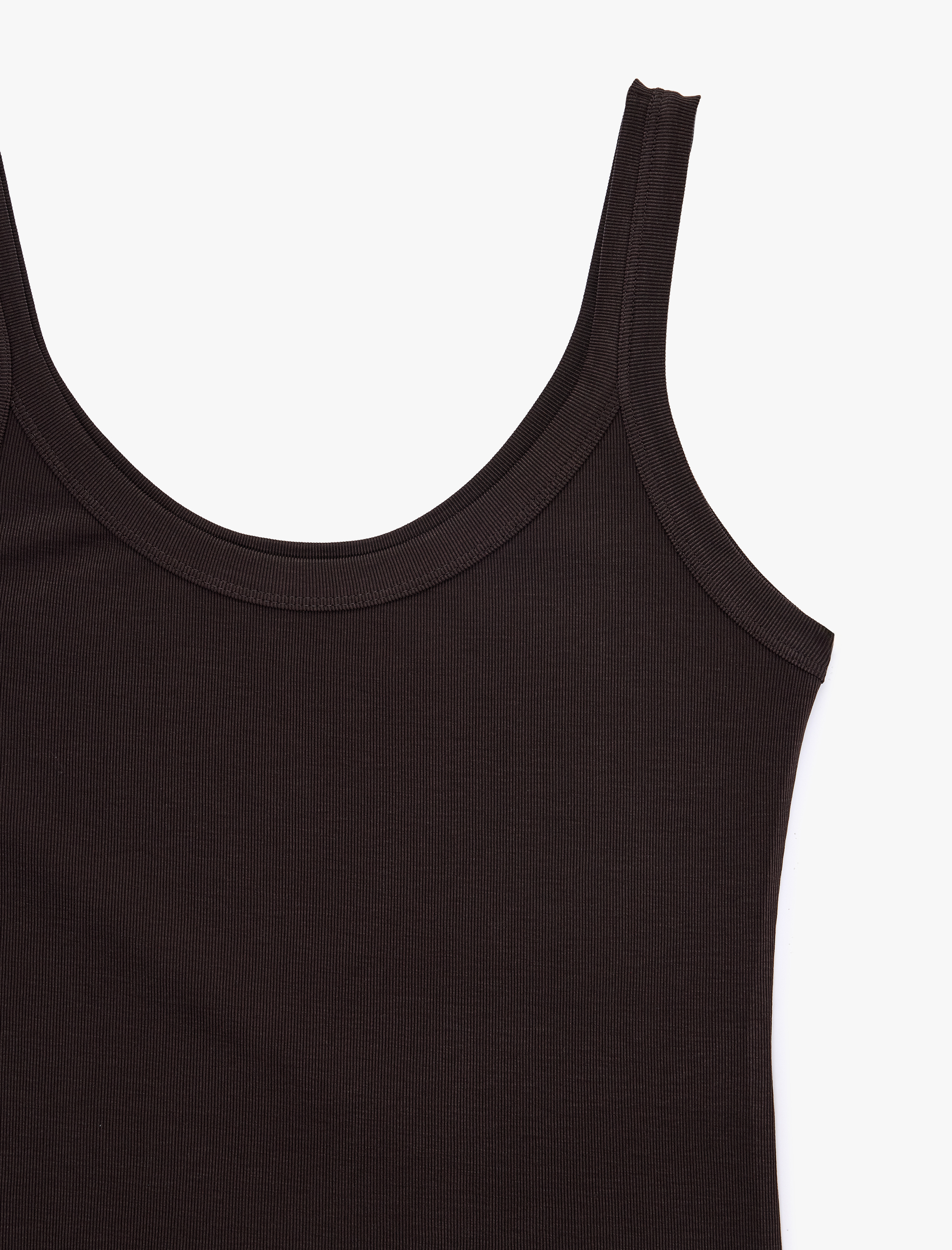   Modal Kumaş Slim Fit U Yaka Askılı Top