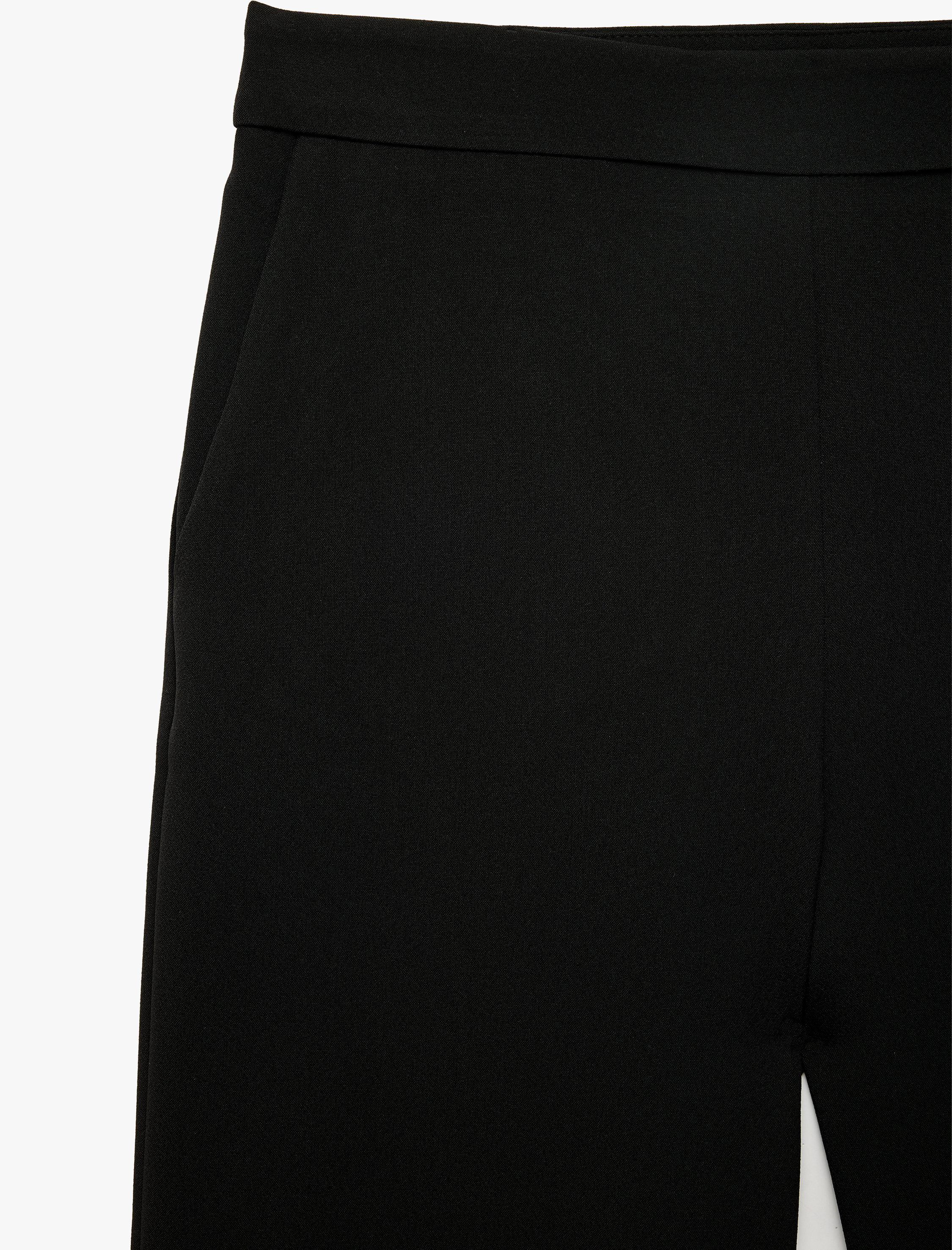   Yüksek Bel Cep Detaylı Geniş Paça Kumaş Pantolon