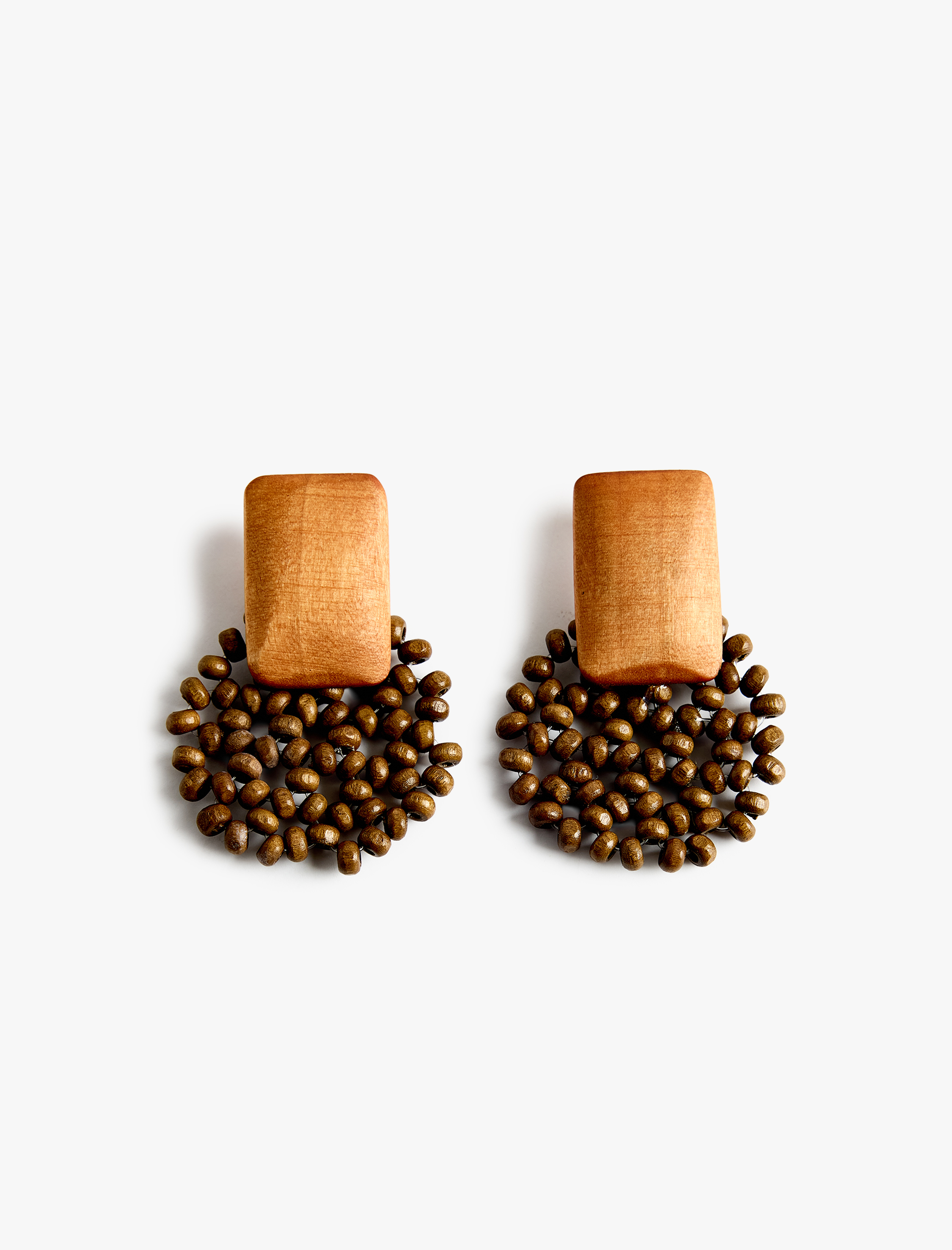  Kadın Büyük Boy Ahşap Boncuklu Geometrik Küpe