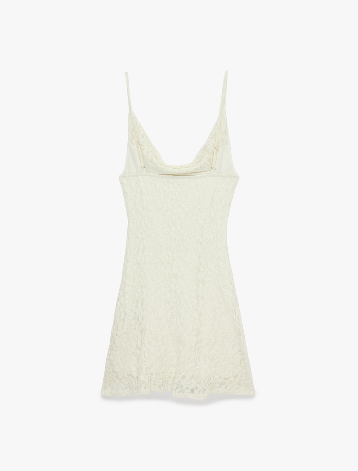  Degaje Yaka İnce Askılı Mini Dantel Elbise