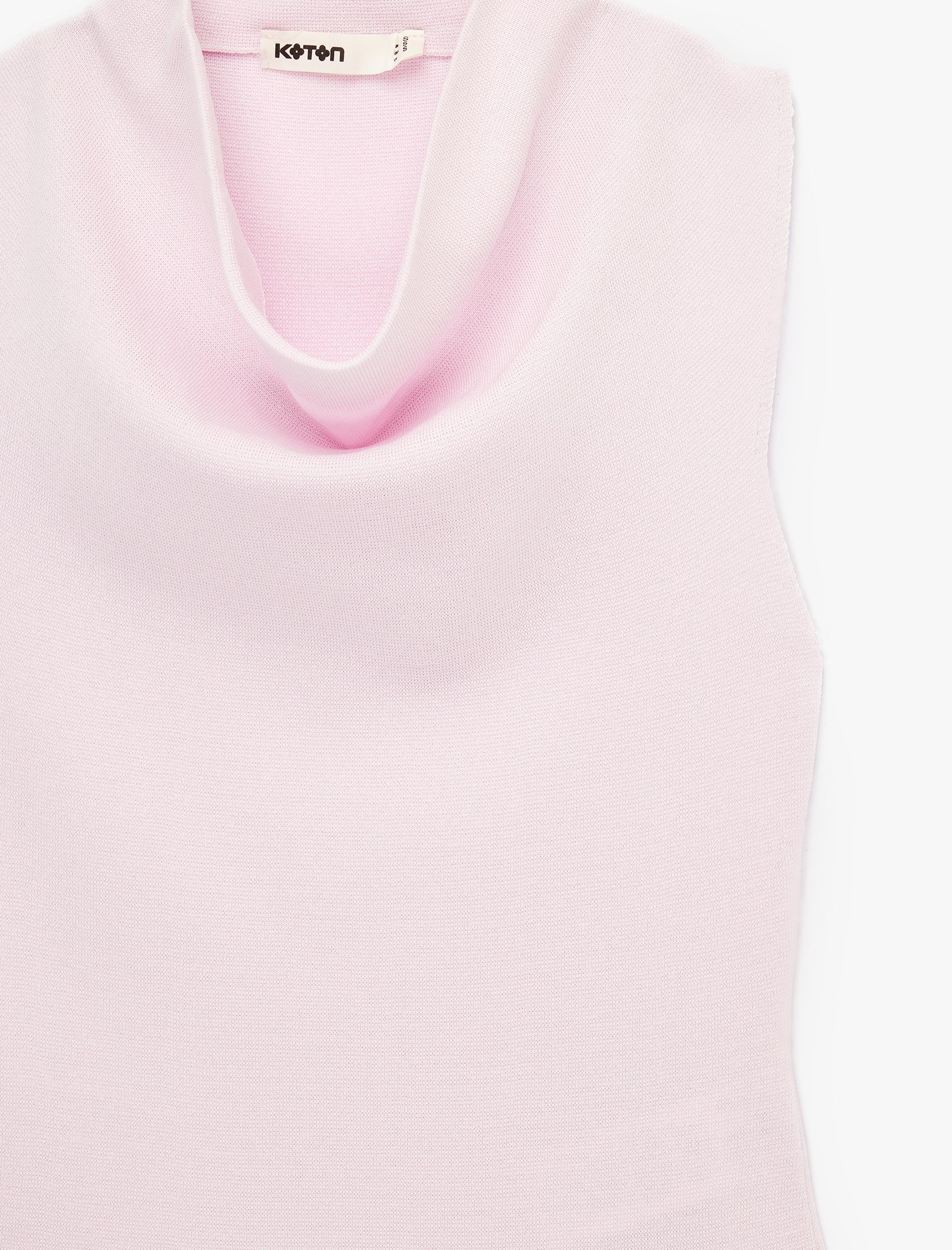   Dik Dökümlü Yaka Viskon Triko Kolsuz Bluz