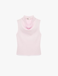 Dik Dökümlü Yaka Viskon Triko Kolsuz Bluz