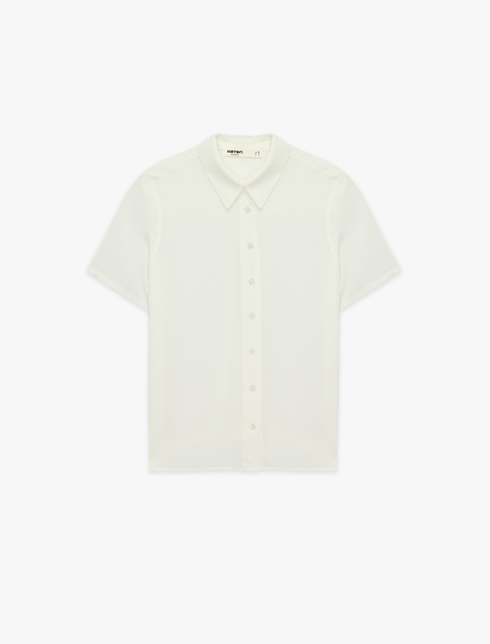  Regular Fit Klasik Yaka Düğmeli Viskon Kısa Kollu Gömlek