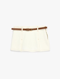 Pamuklu Kemer Detaylı Mini Denim Şort Etek