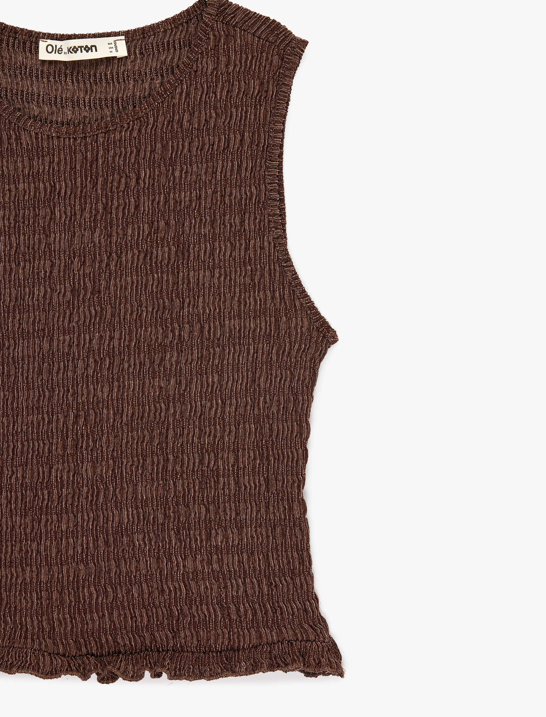   Fırfır Detaylı Bürümcük Bisiklet Yaka Kolsuz Bluz