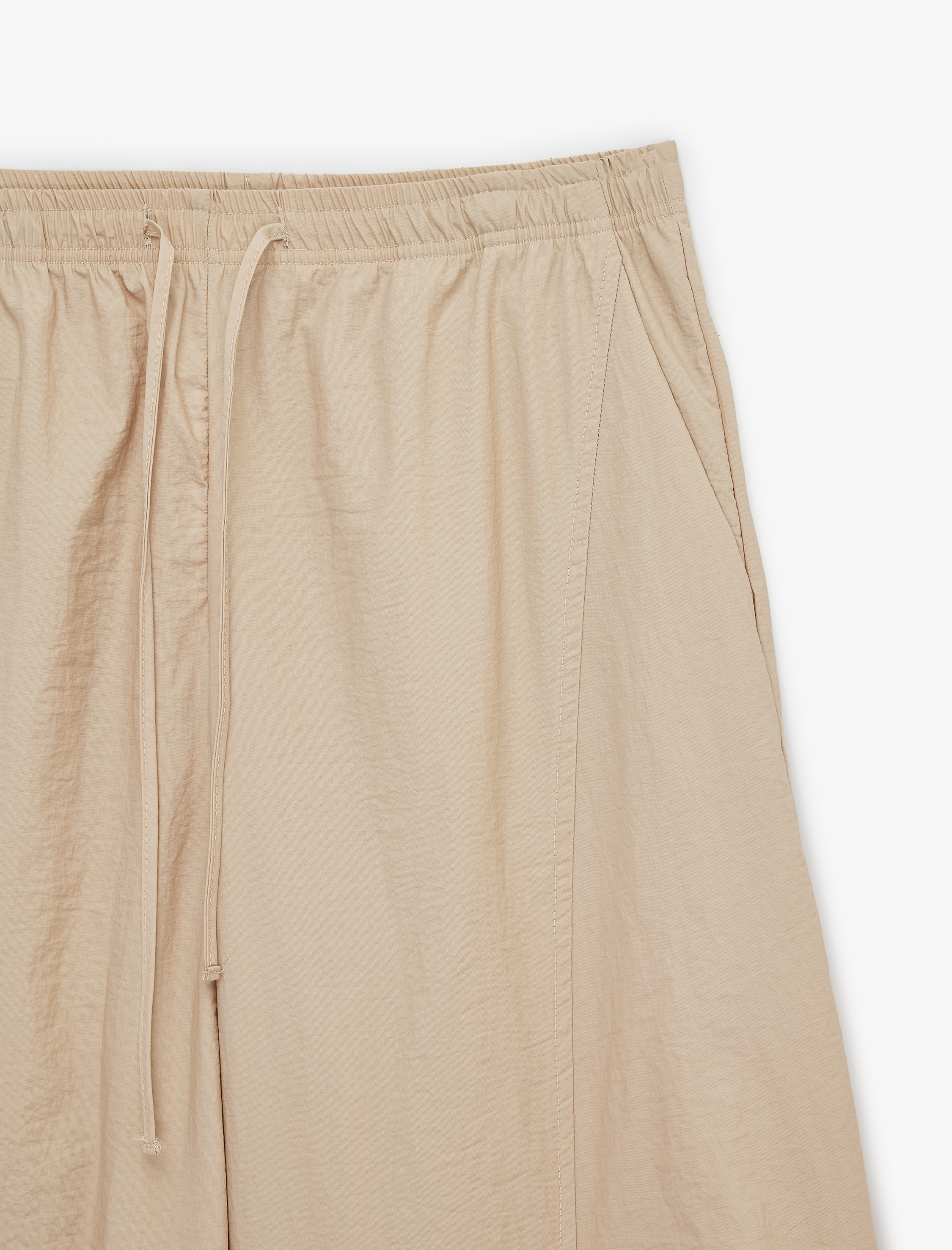   Cep Detaylı Beli Bağcıklı Rahat Kalıp Balon Pantolon