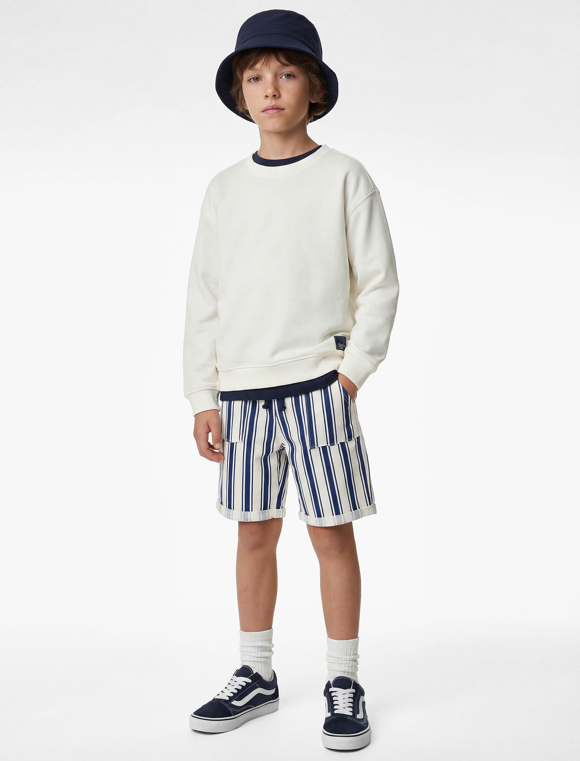 Pamuklu Beli Bağcıklı Cep Detaylı Çizgili Şort