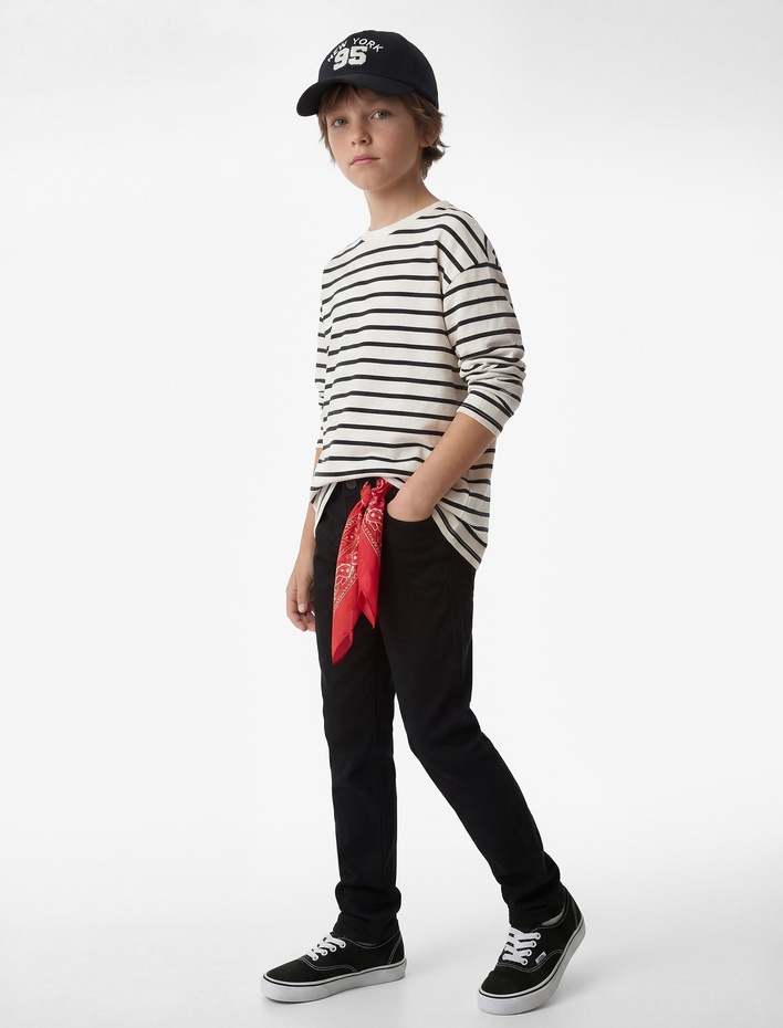 Erkek Çocuk Pamuklu Beli Ayarlanabilir Lastikli Jean Pantolon