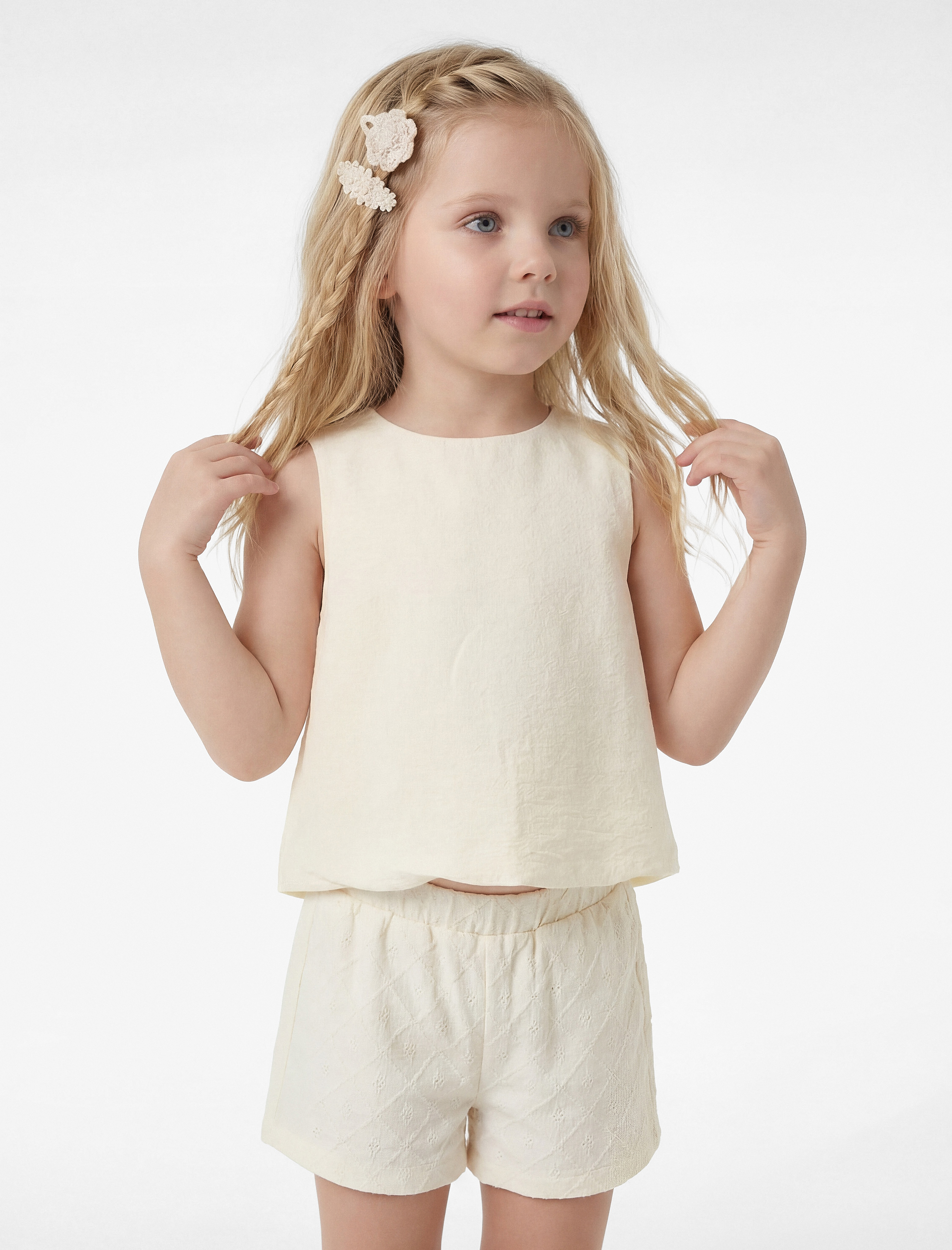  Kız Bebek Pamuklu Bisiklet Yaka Kolsuz Bluz