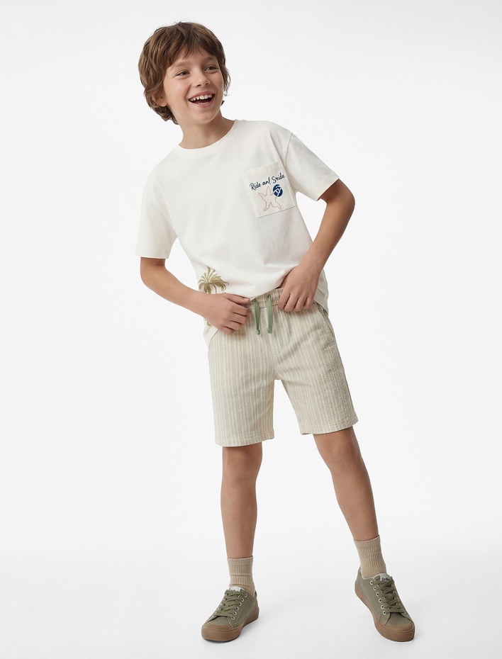 Erkek Çocuk Cepli Normal Bel Viskon Karışımlı Çizgili Şort