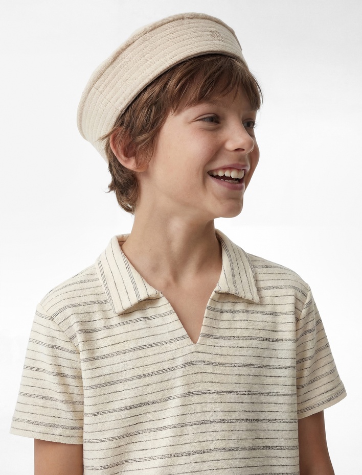 Erkek Çocuk Etiket Detaylı Kısa Kollu Polo V Yaka Çizgili Tişört