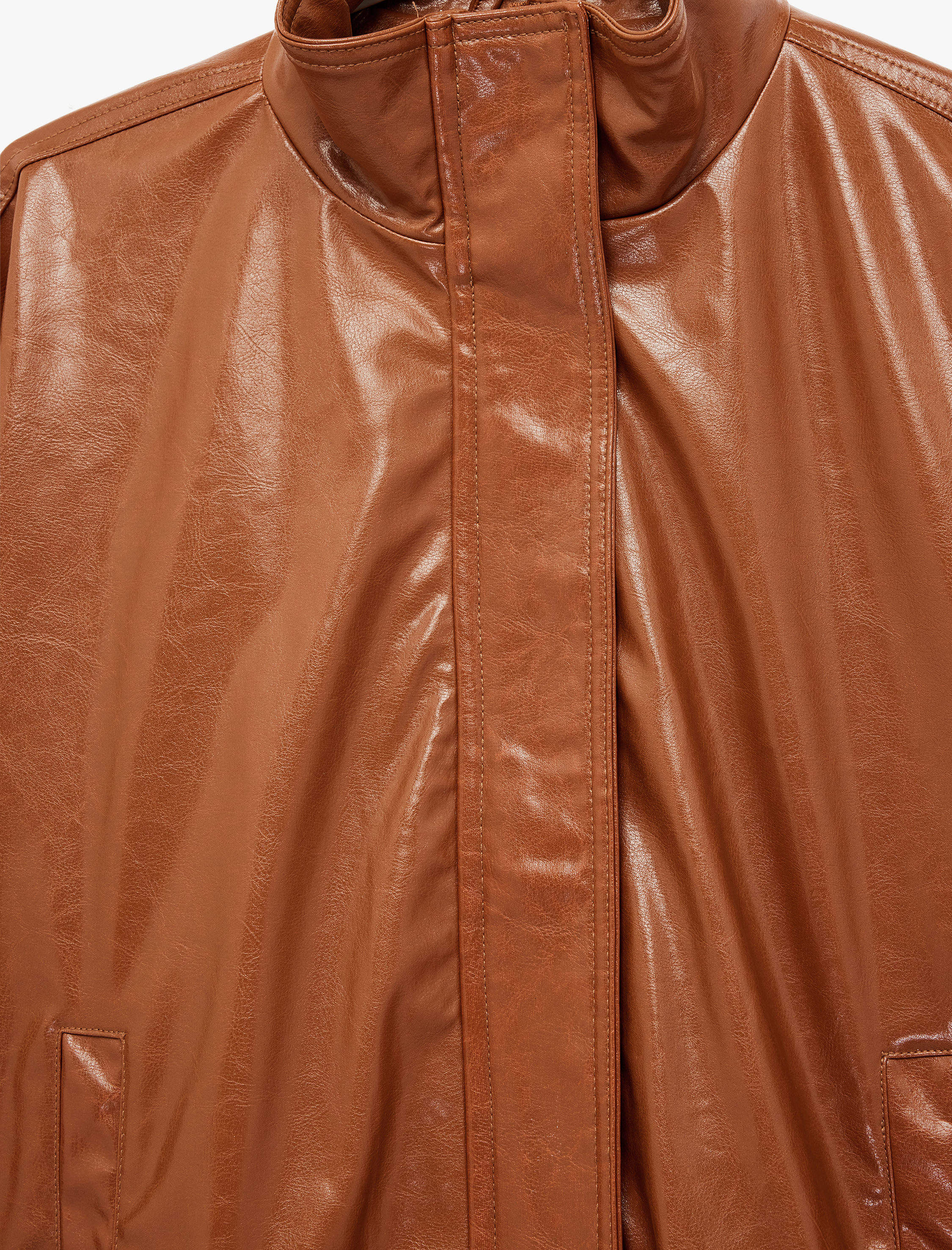   Dik Yaka Cep Detaylı Fermuarlı Suni Deri Ceket