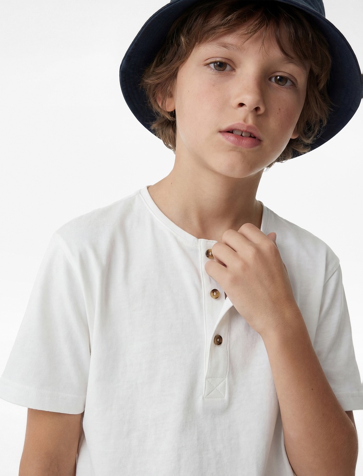 Erkek Çocuk Kısa Kollu Bisiklet Yaka Düğmeli Pamuklu Tişört