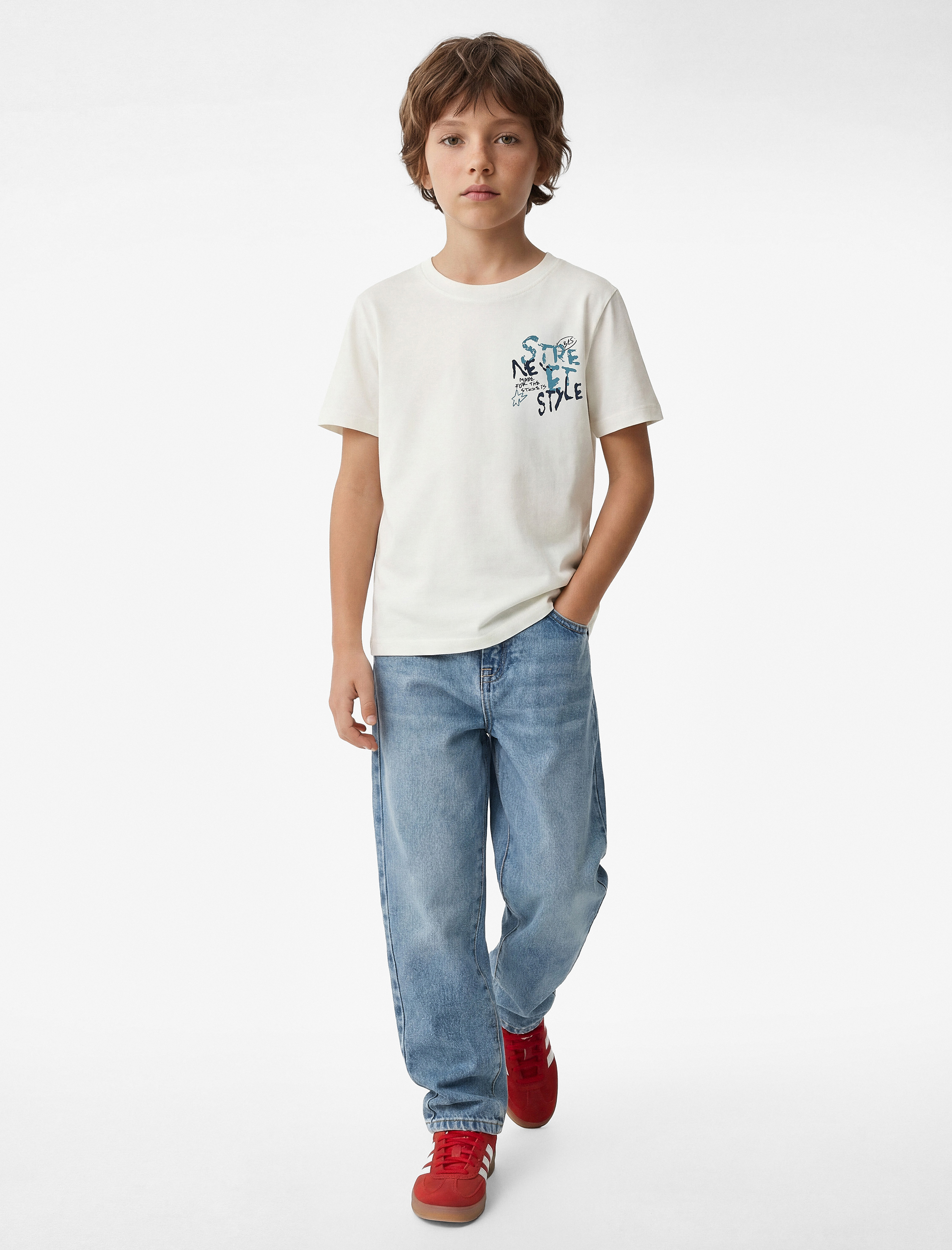  Erkek Çocuk Baskı Detaylı Kısa Kollu Bisiklet Yaka Pamuklu Tişört