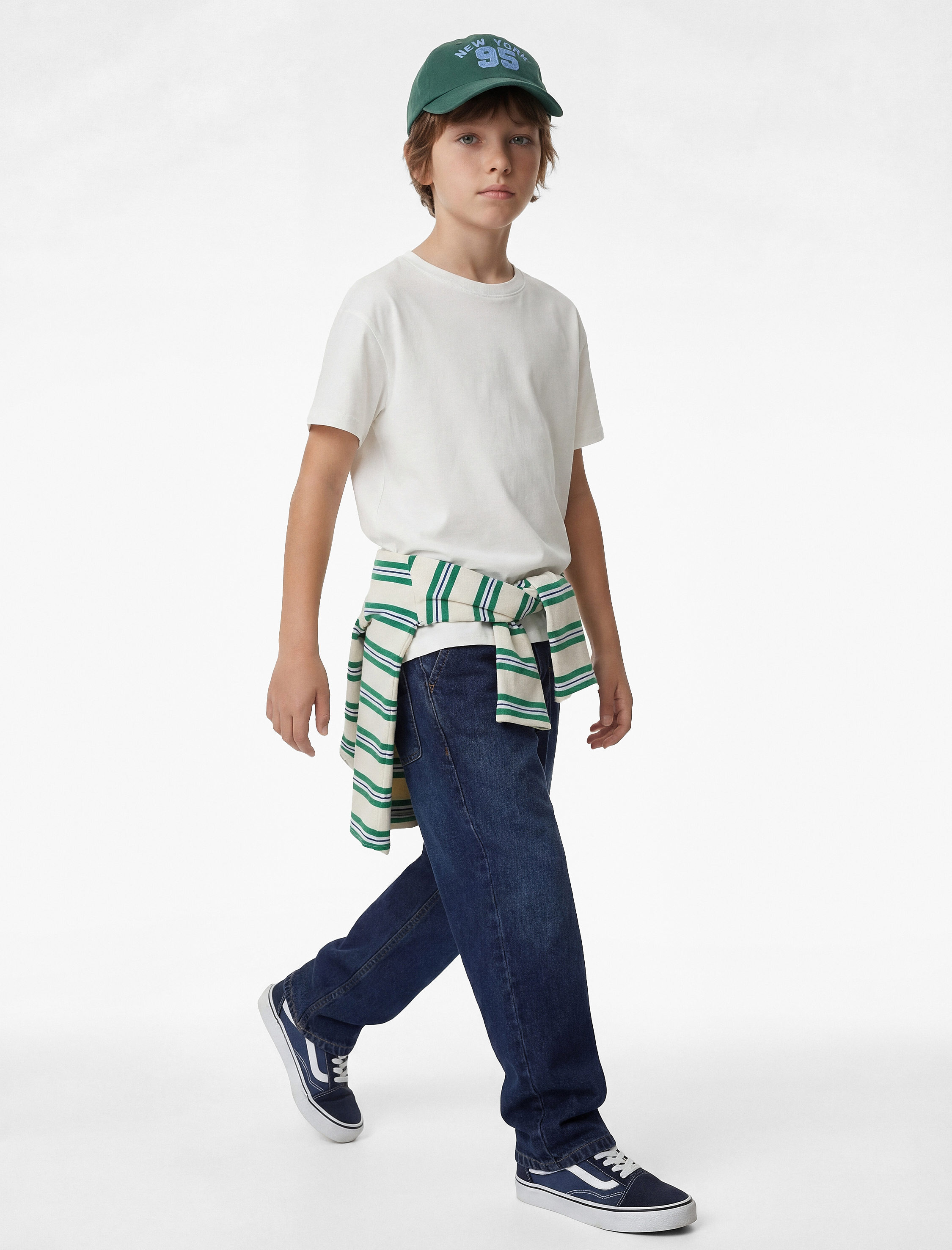  Erkek Çocuk Pamuklu Kısa Kollu Bisiklet Yaka Oversize Tişört