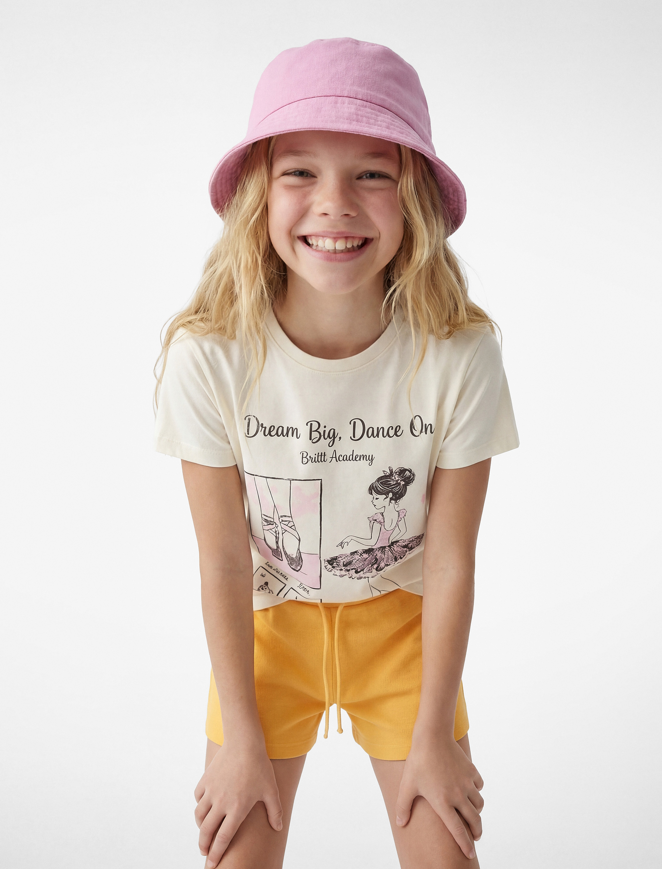 Kız Çocuk Pamuklu Kısa Kollu Bisiklet Yaka Balerin Baskılı Tişört
