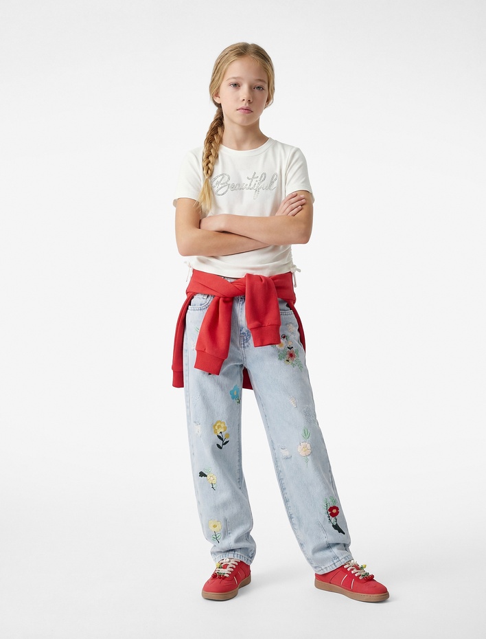 Kız Çocuk Pamuklu Büzgülü Kısa Kollu Bisiklet Yaka Taş Detaylı Tişört