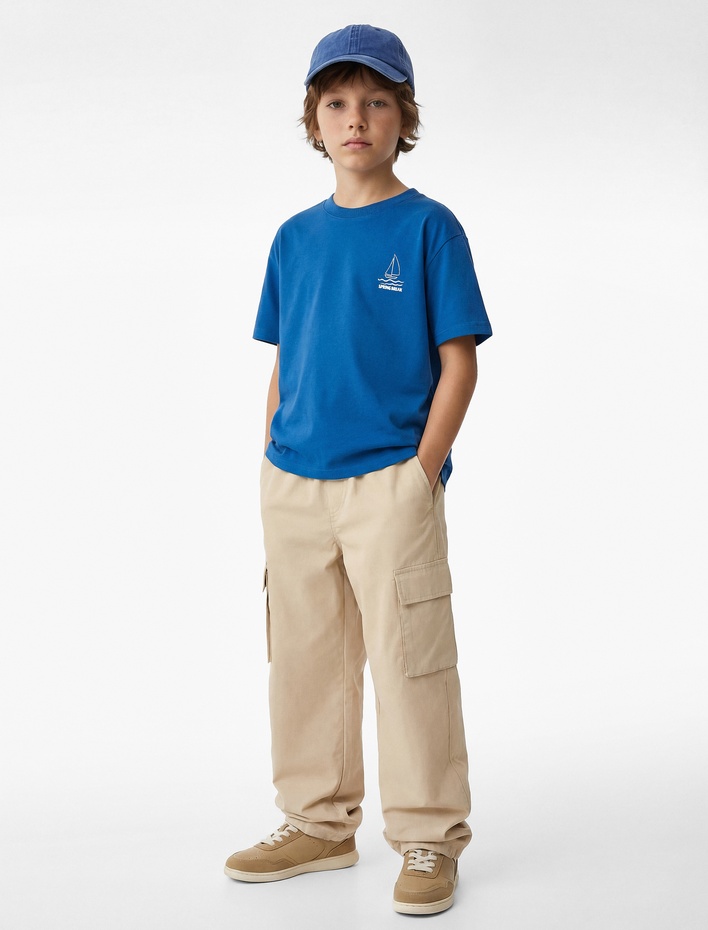 Erkek Çocuk Pamuklu Kısa Kollu Bisiklet Yaka Denizci Temalı Arkası Baskılı Tişört