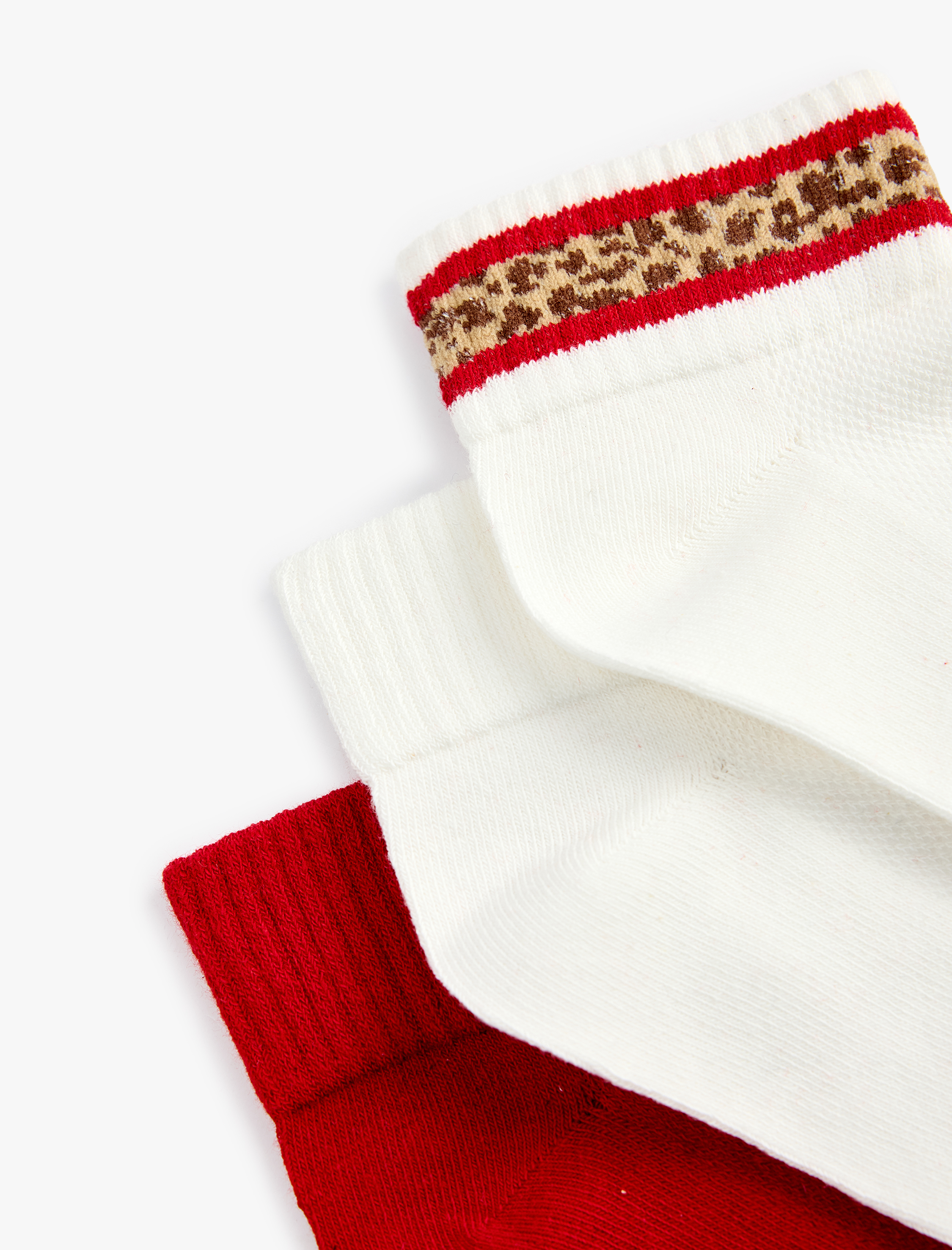  Kadın 3'lü Pamuklu Çok Renkli Leopar Deseni Detaylı Patik Çorap Seti