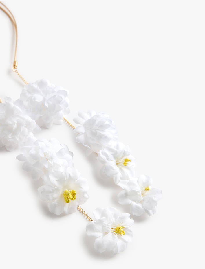 Kadın Çiçek Detaylı Taç