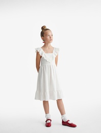 Kare Yaka Kolsuz Katmanlı Pileli Midi Elbise