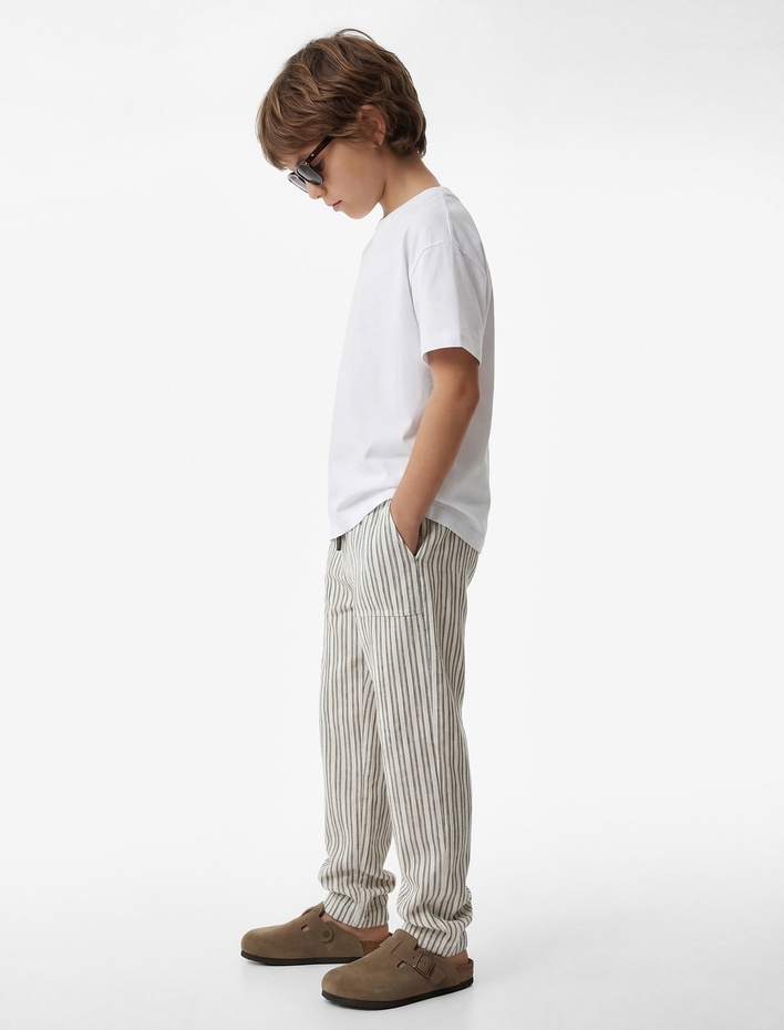 Erkek Çocuk Pamuklu Beli Bağcıklı Rahat Kesim Çizgili Pantolon
