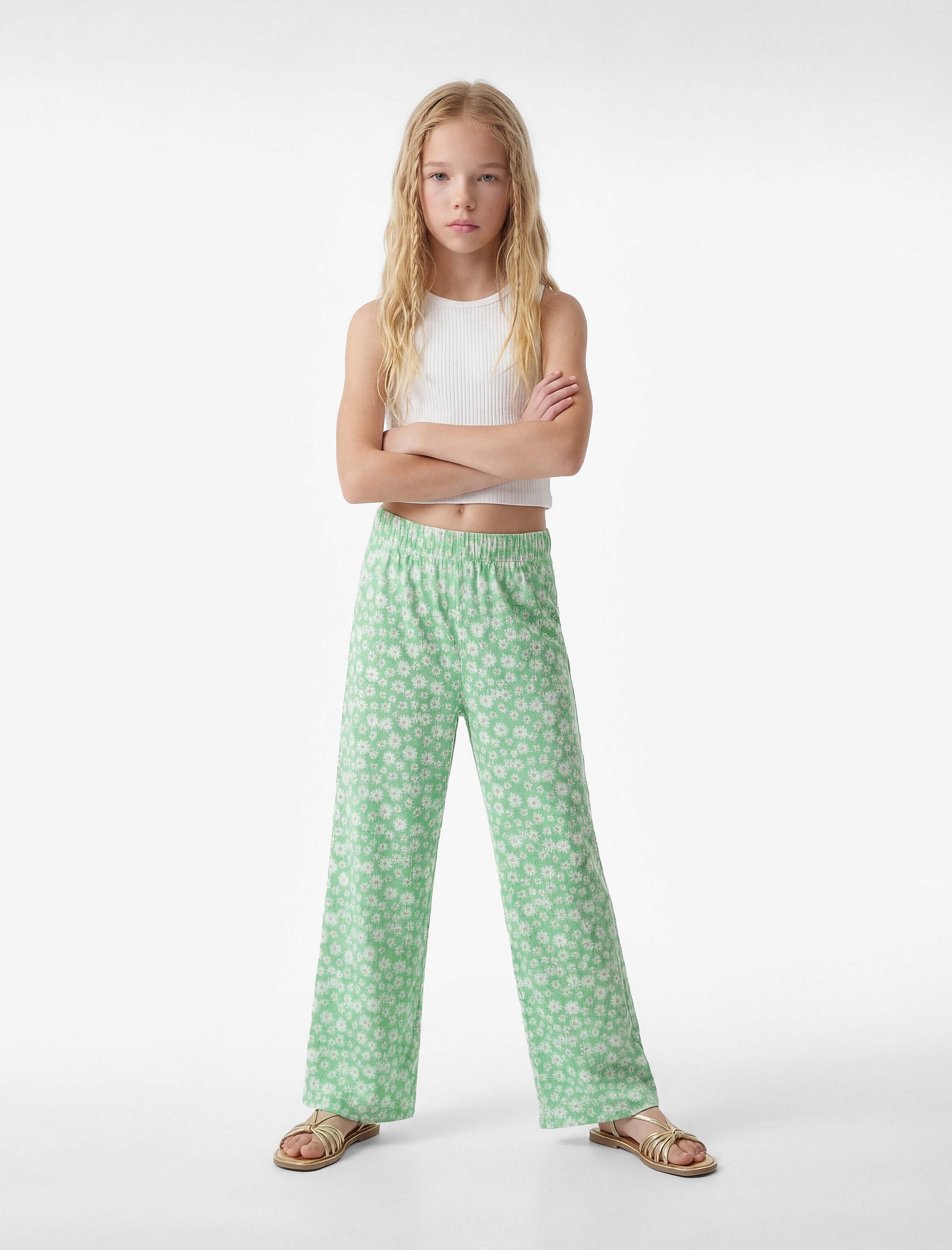 Beli Lastikli Çiçek Desenli Geniş Paça Pantolon