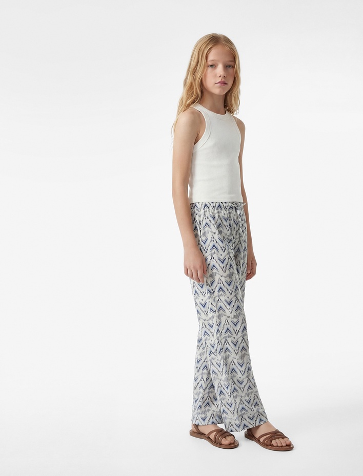 Kız Çocuk Viskon Karışımlı Desenli Geniş Paça Pantolon