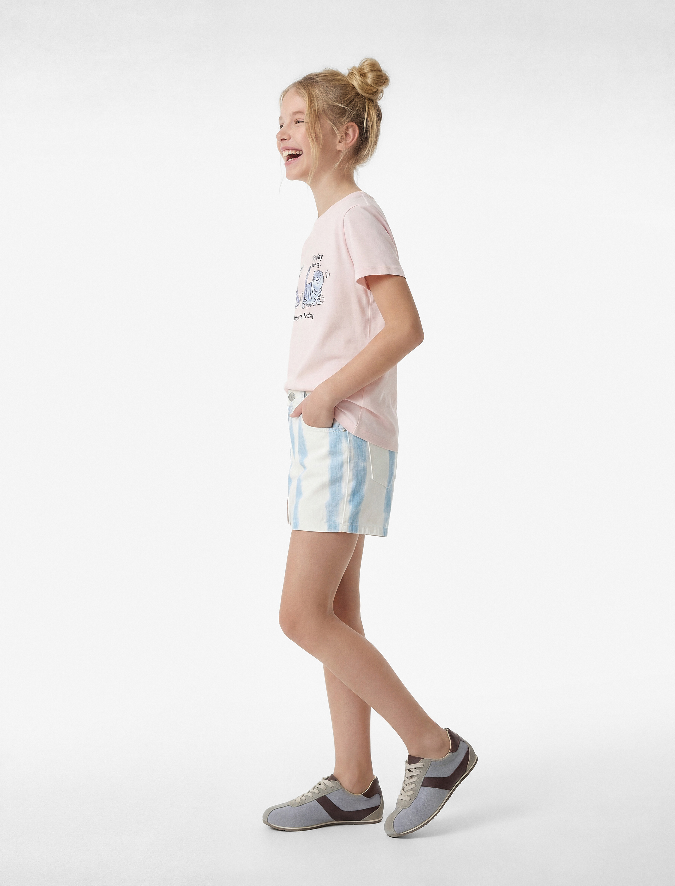  Kız Çocuk Kedi Baskılı Kısa Kollu Bisiklet Yaka Pamuklu Tişört