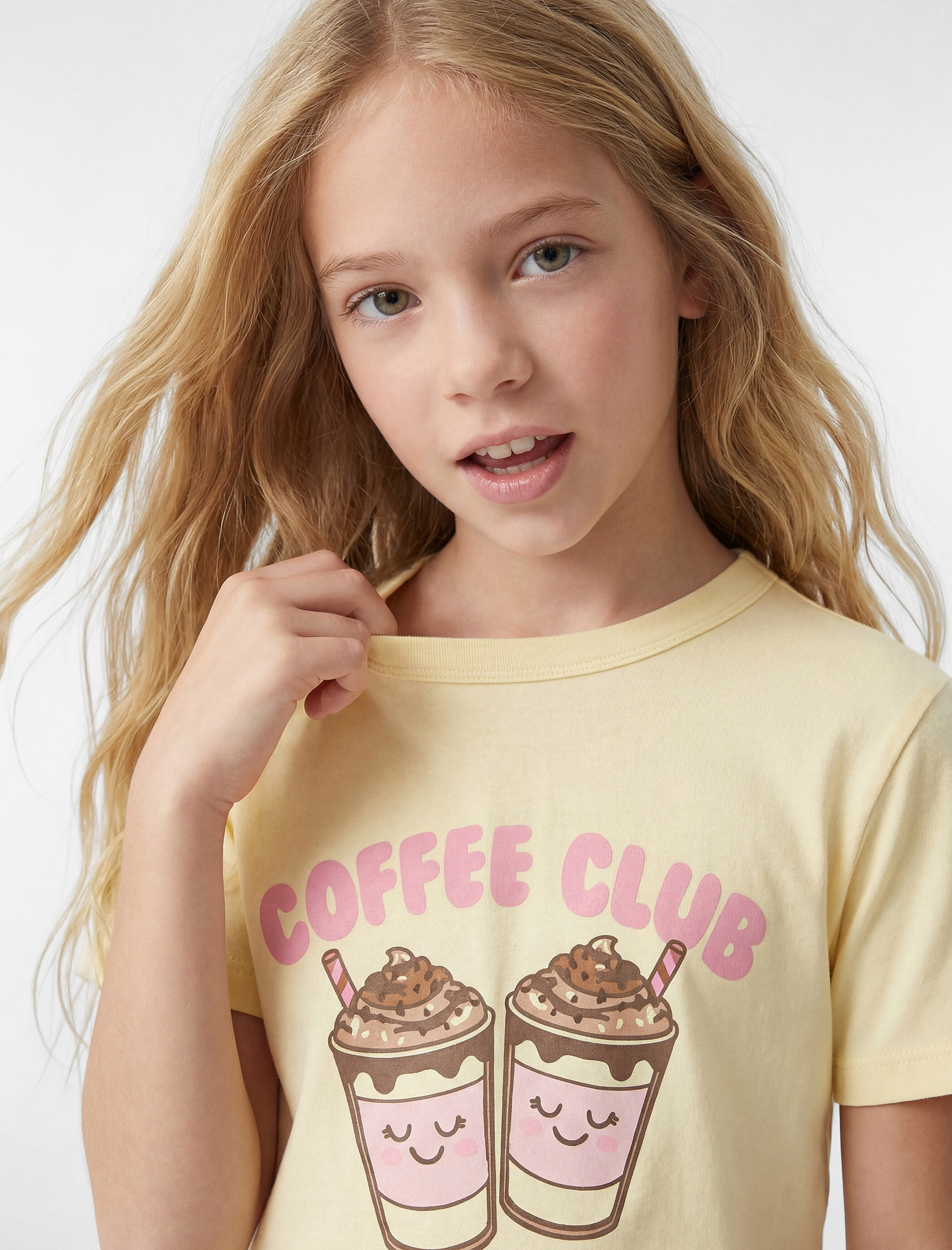  Kız Çocuk Pamuklu Kısa Kollu Bisiklet Yaka Baskılı Tişört