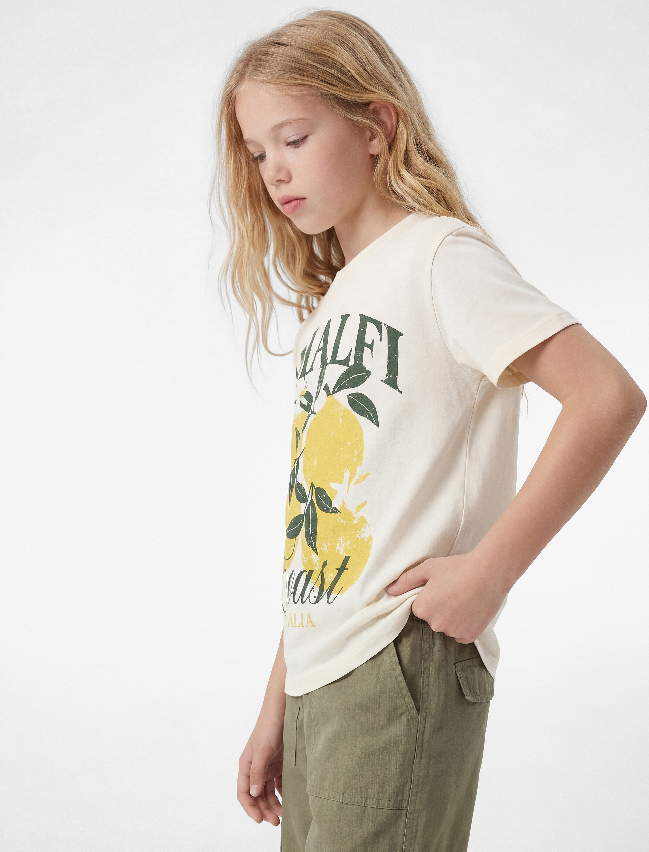  Kız Çocuk Pamuklu Kısa Kollu Bisiklet Yaka Limon Baskılı Tişört