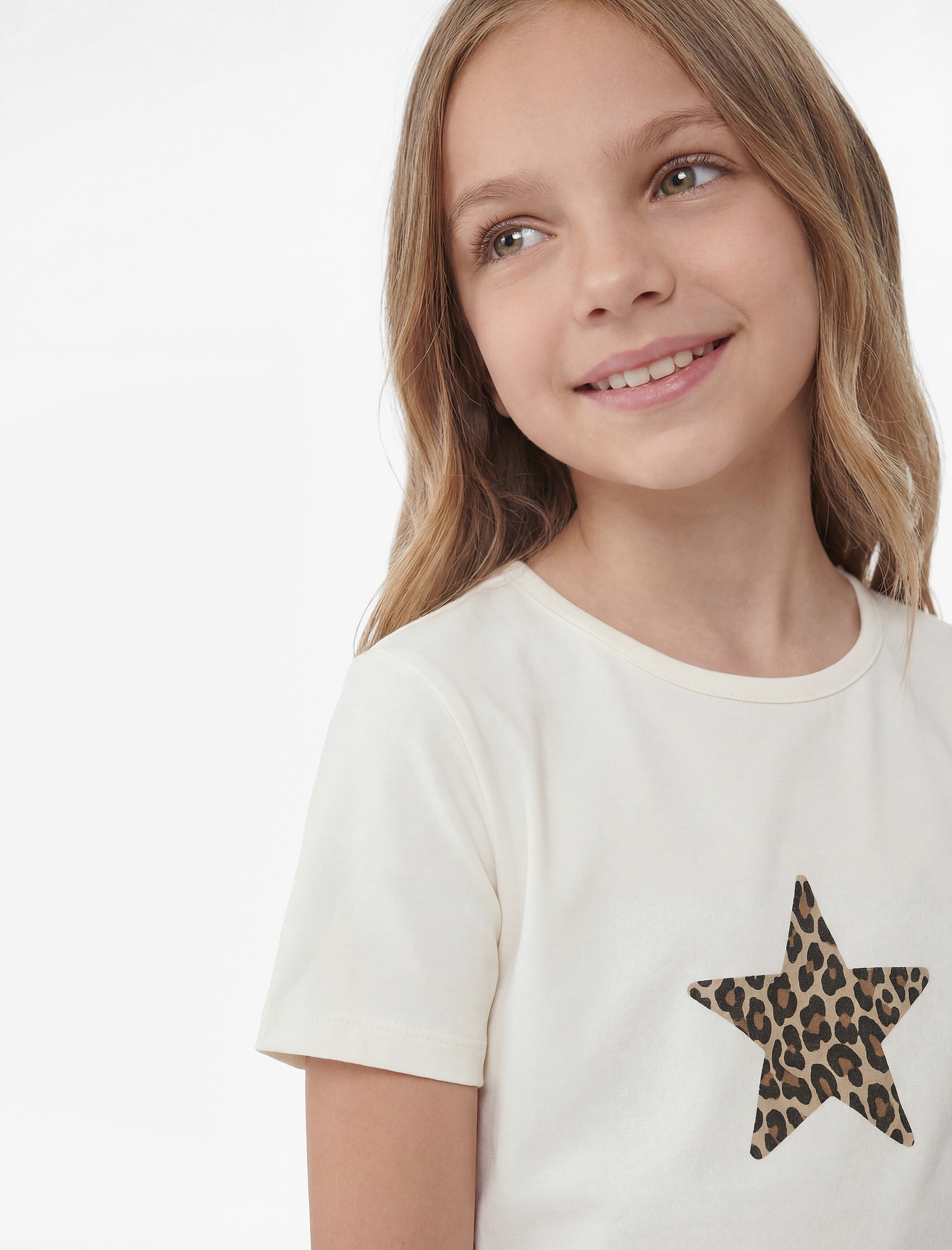  Kız Çocuk Leopar Desenli Yıldız Baskılı Bisiklet Yaka Kısa Kollu Pamuklu Tişört