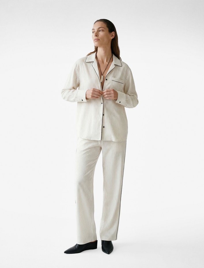  Beli Bağlamalı Cepli Geniş Paça Çizgili Pantolon