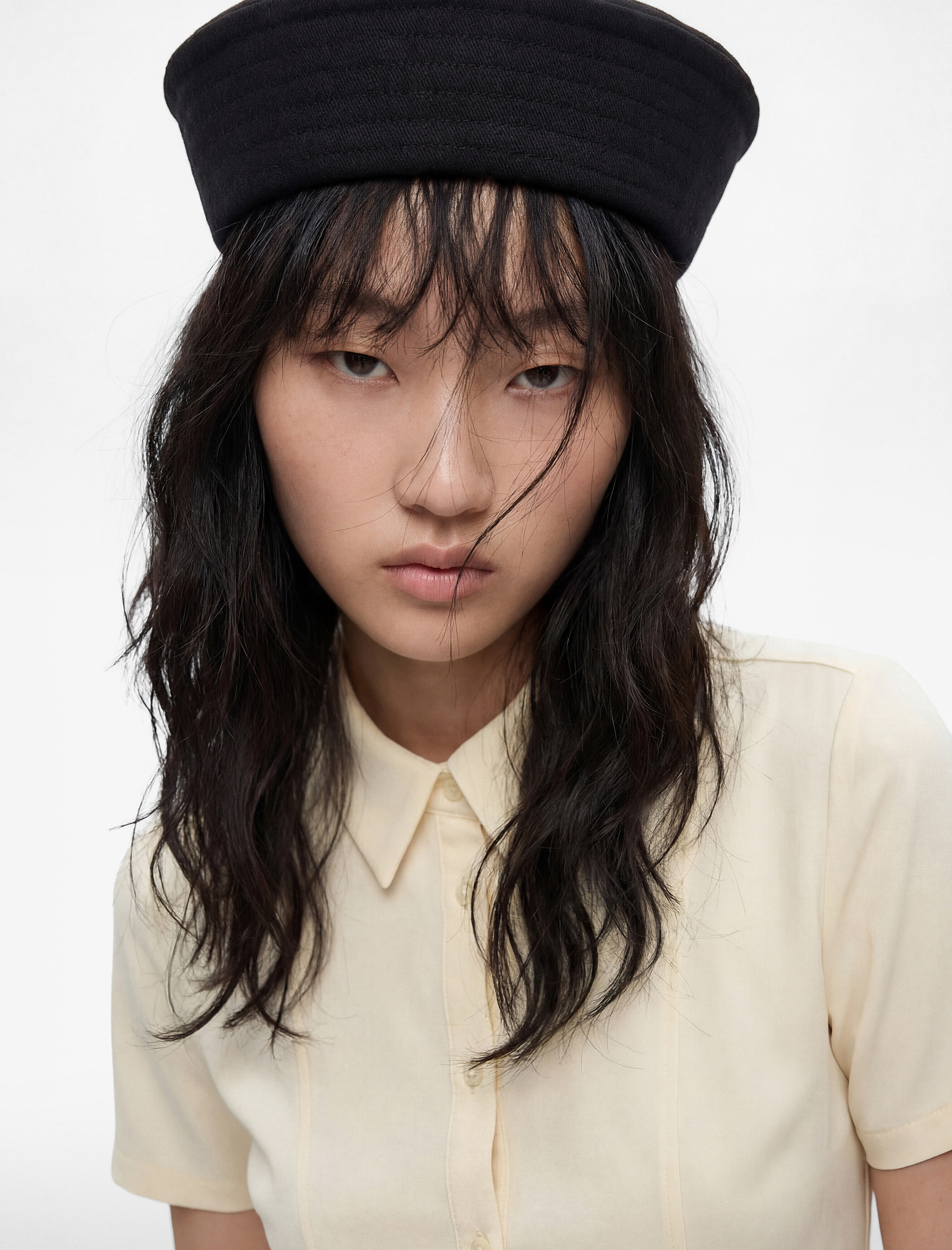 Slim Fit Kısa Kollu Klasik Yaka Düğmeli Pamuklu Gömlek