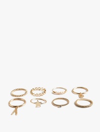 Taş Detaylı Charmlı Çelik 8'li Yüzük Seti