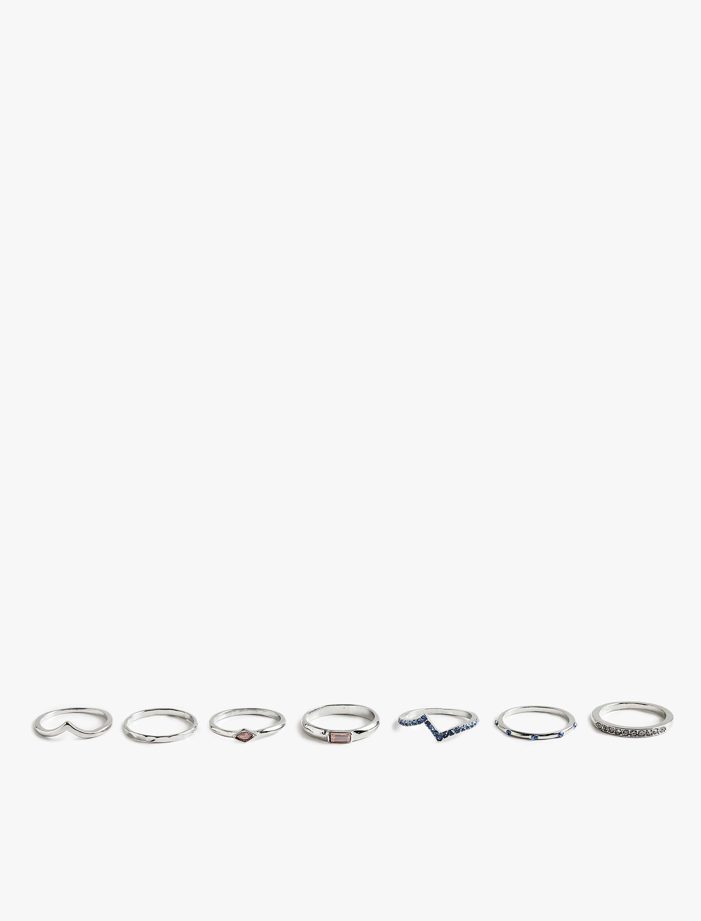  Kadın Çok Renkli Taş Detaylı 7'li Yüzük Seti