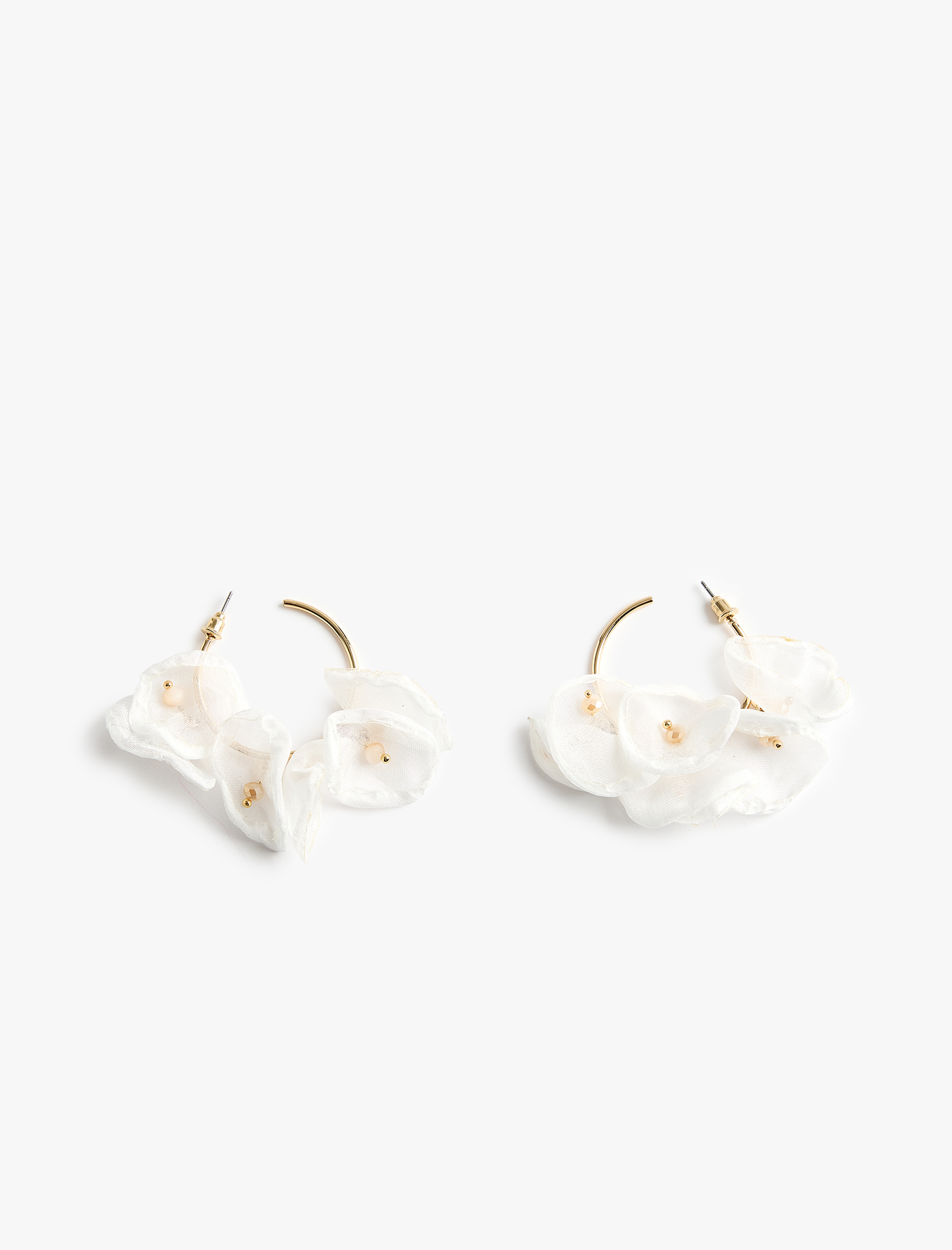  Kadın Çiçekli Halka Küpe