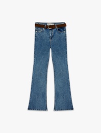 Dar Kesim Kemerli Düğmeli İspanyol Paça Denim Pantolon - Flare Jeans