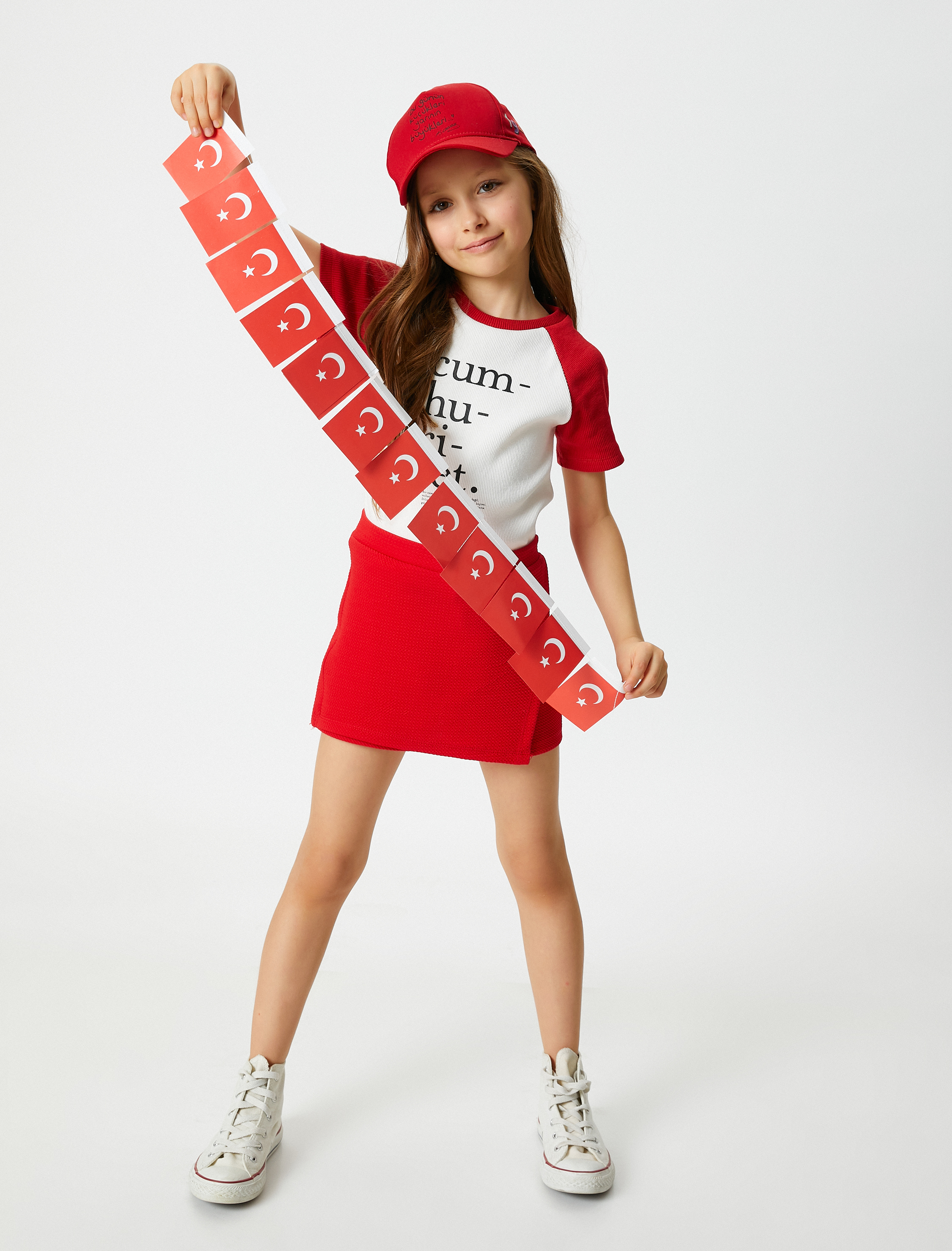  Kız Çocuk Tişört Cumhuriyet Baskılı Dar Kalıp Kısa Kollu Pamuklu