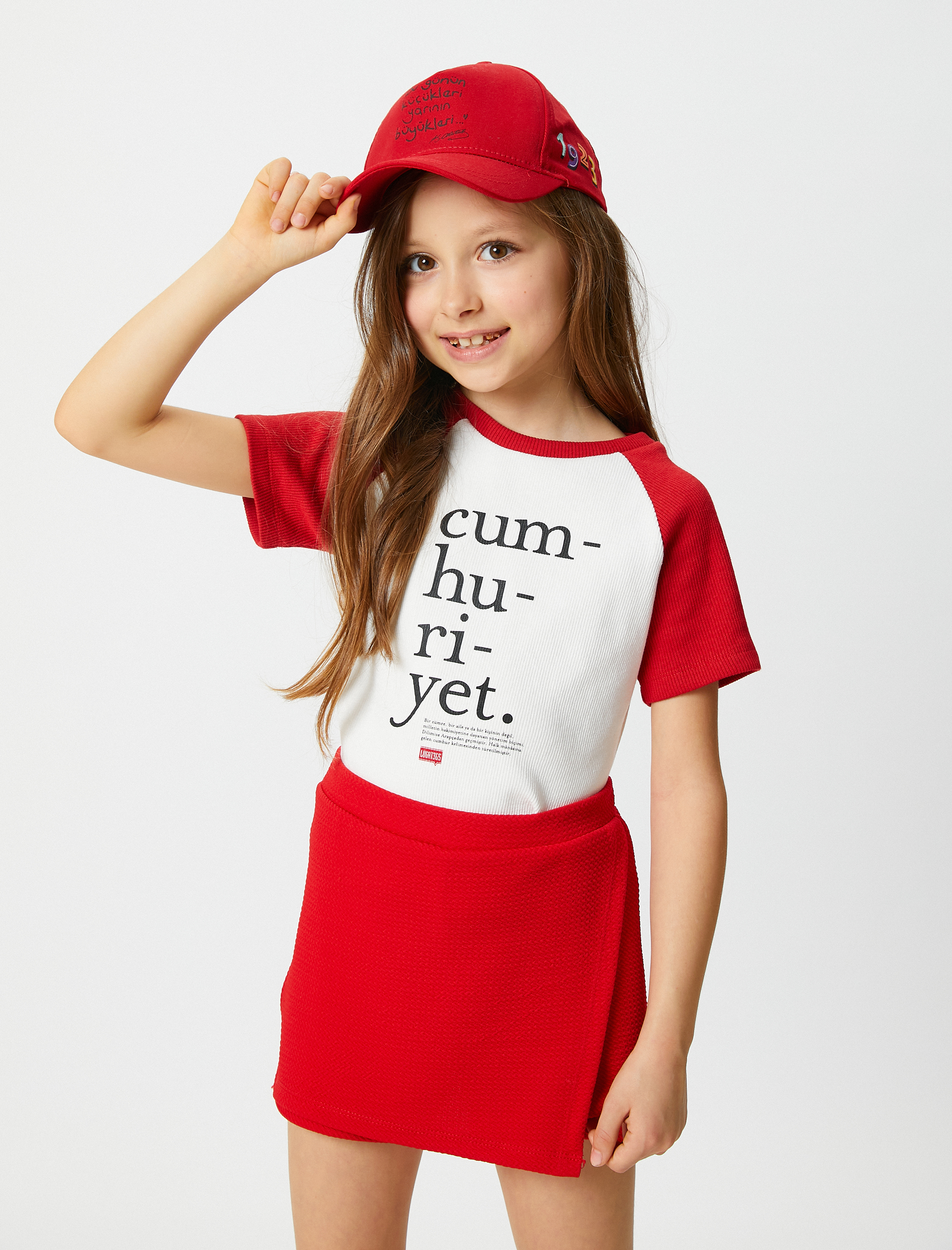  Kız Çocuk Tişört Cumhuriyet Baskılı Dar Kalıp Kısa Kollu Pamuklu