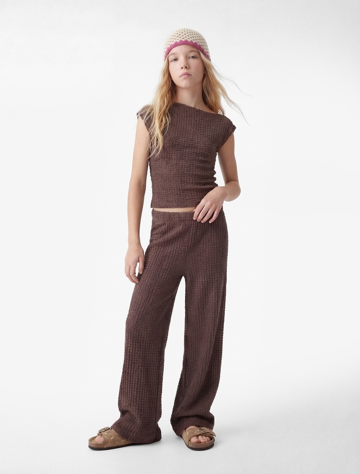 Kız Çocuk Beli Lastikli Dokulu Geniş Paça Pantolon