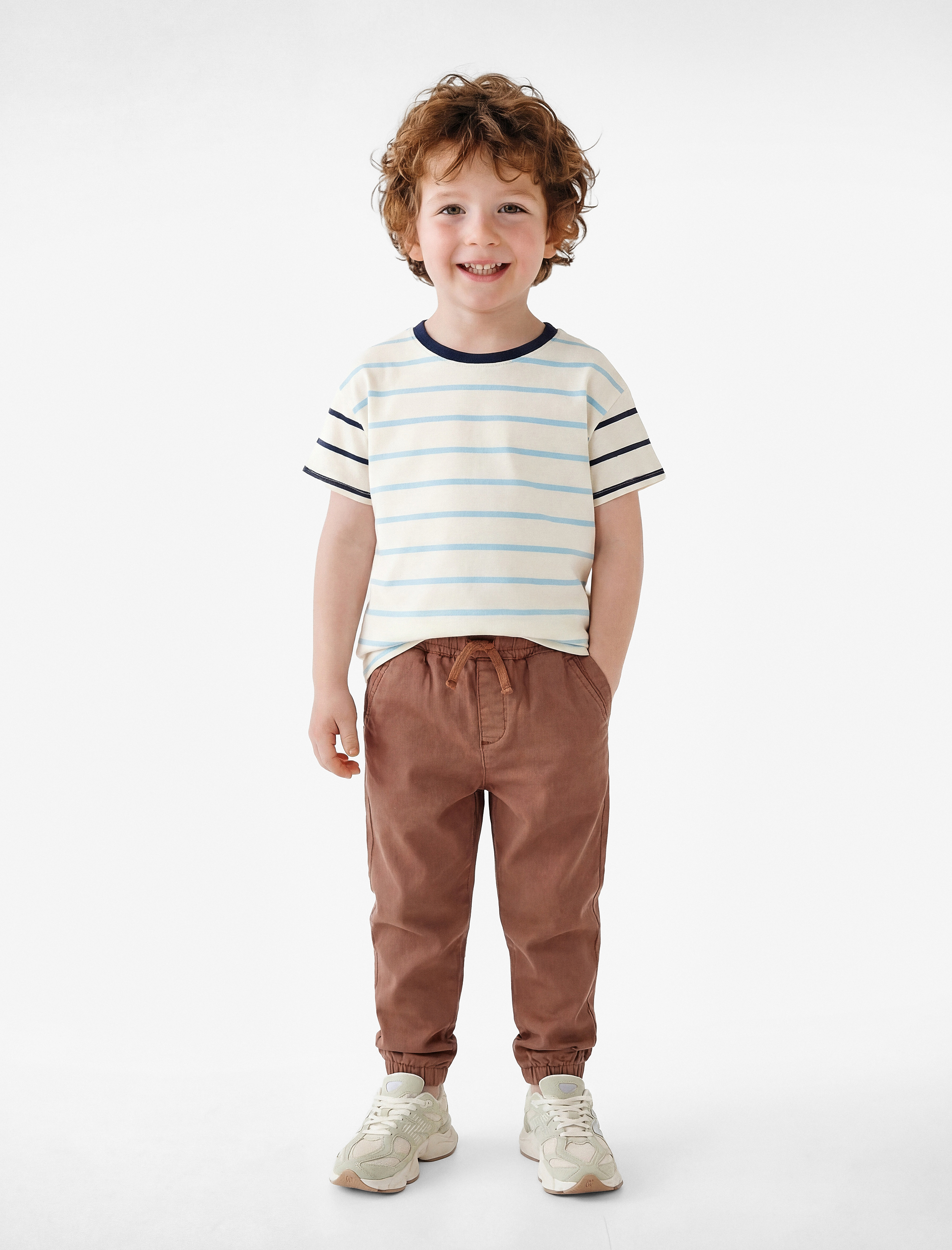  Erkek Bebek Pamuklu Beli Bağcıklı Gabardin Jogger Pantolon
