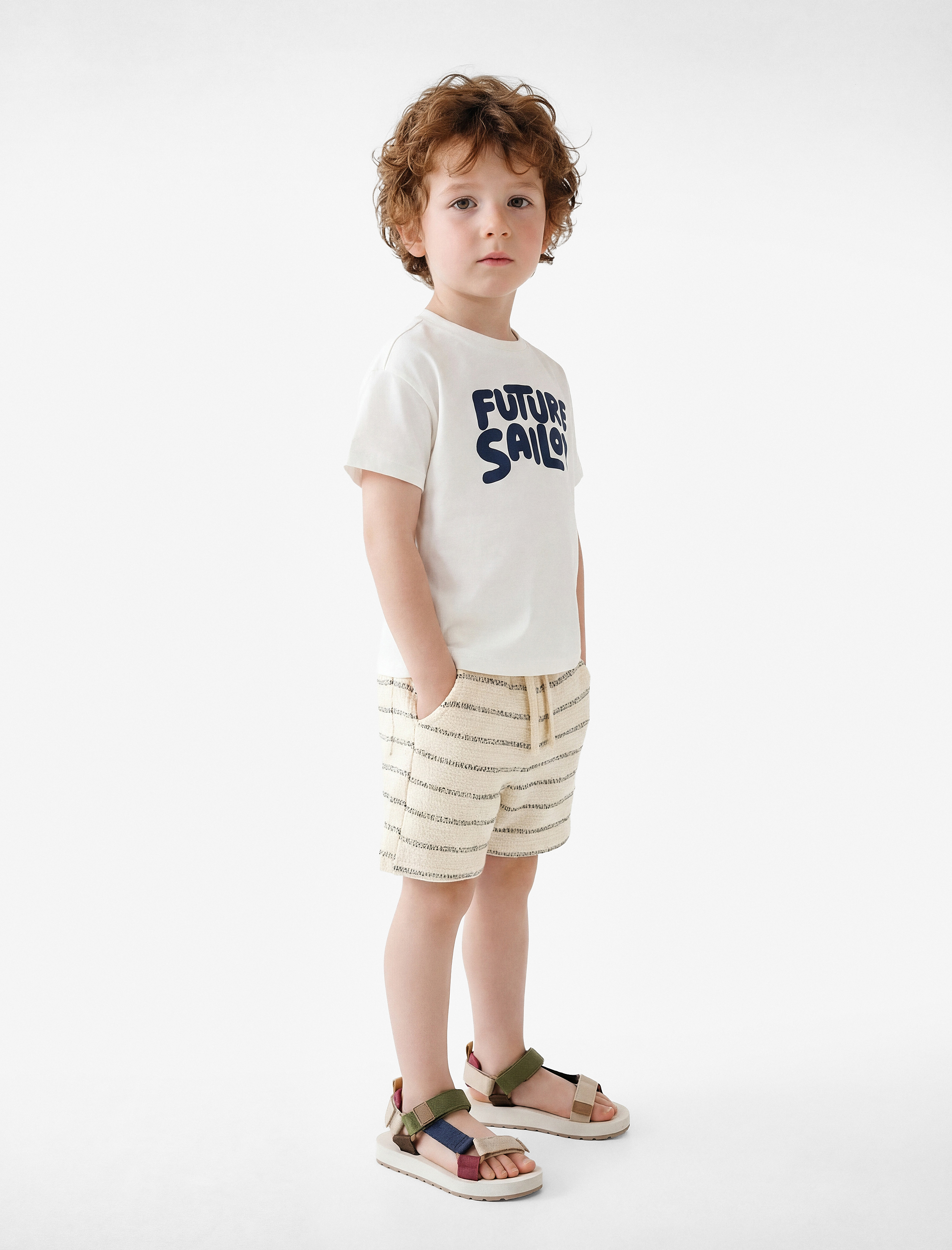  Erkek Bebek Beli Lastikli Cep Detaylı Pamuklu Çizgili Şort